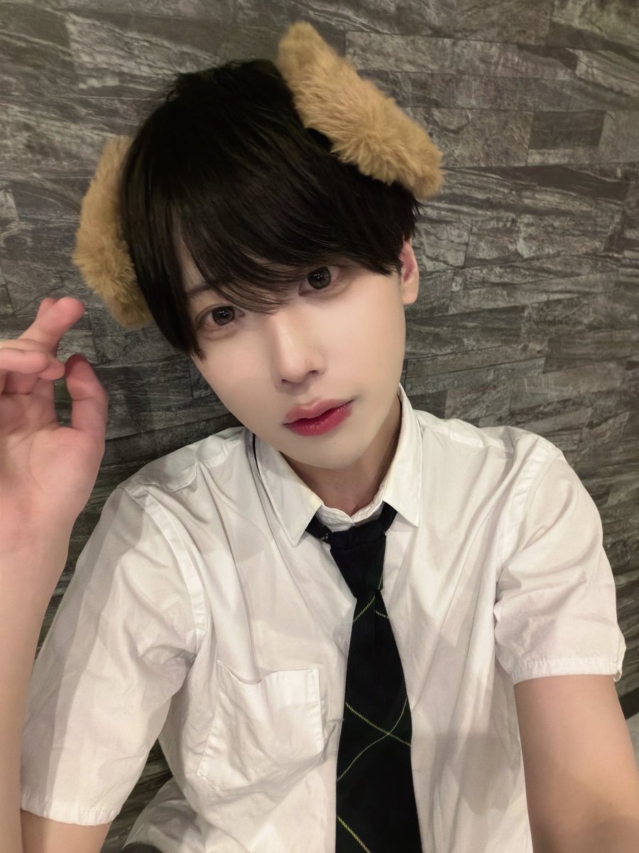 おやすみなと tweet media