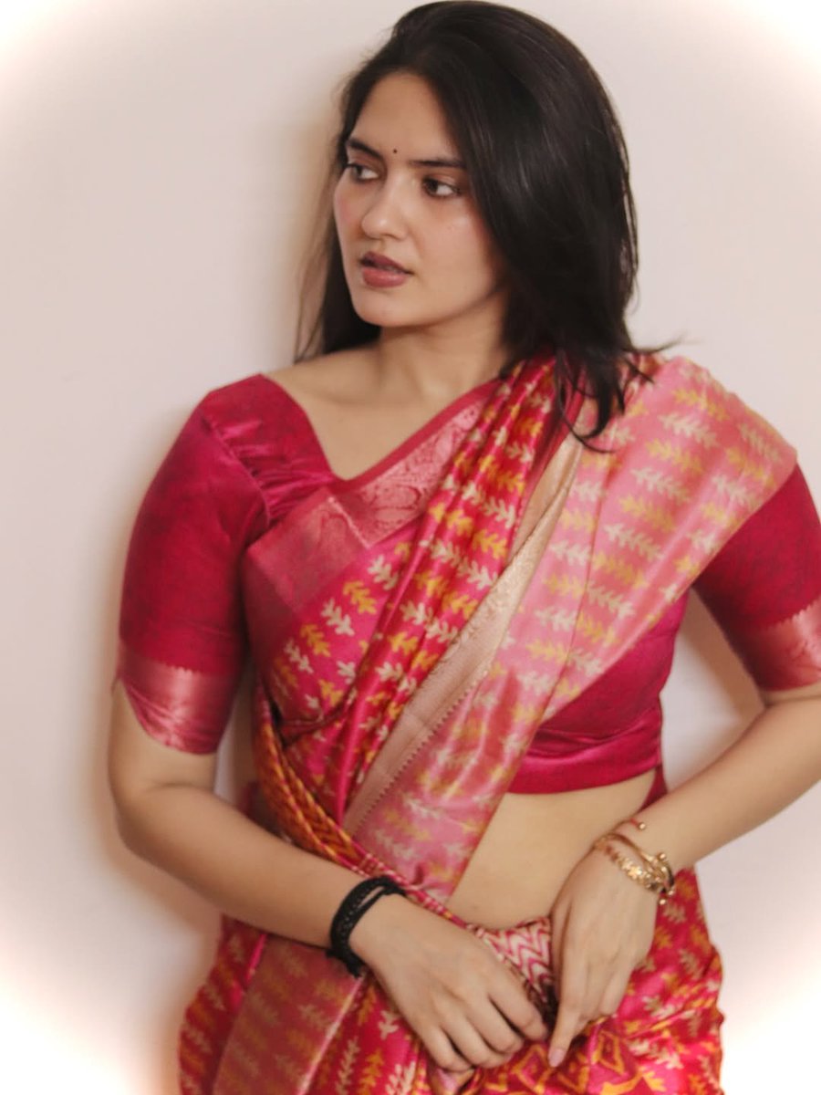 vickybottomhere's tweet photo. Anyone for meet near Madipakkam/Velachery/? Meet plan panlam or call peslam. 32 Bottom hereeeeeeeeeeeeee https://t.co/CpFaPFeZNo