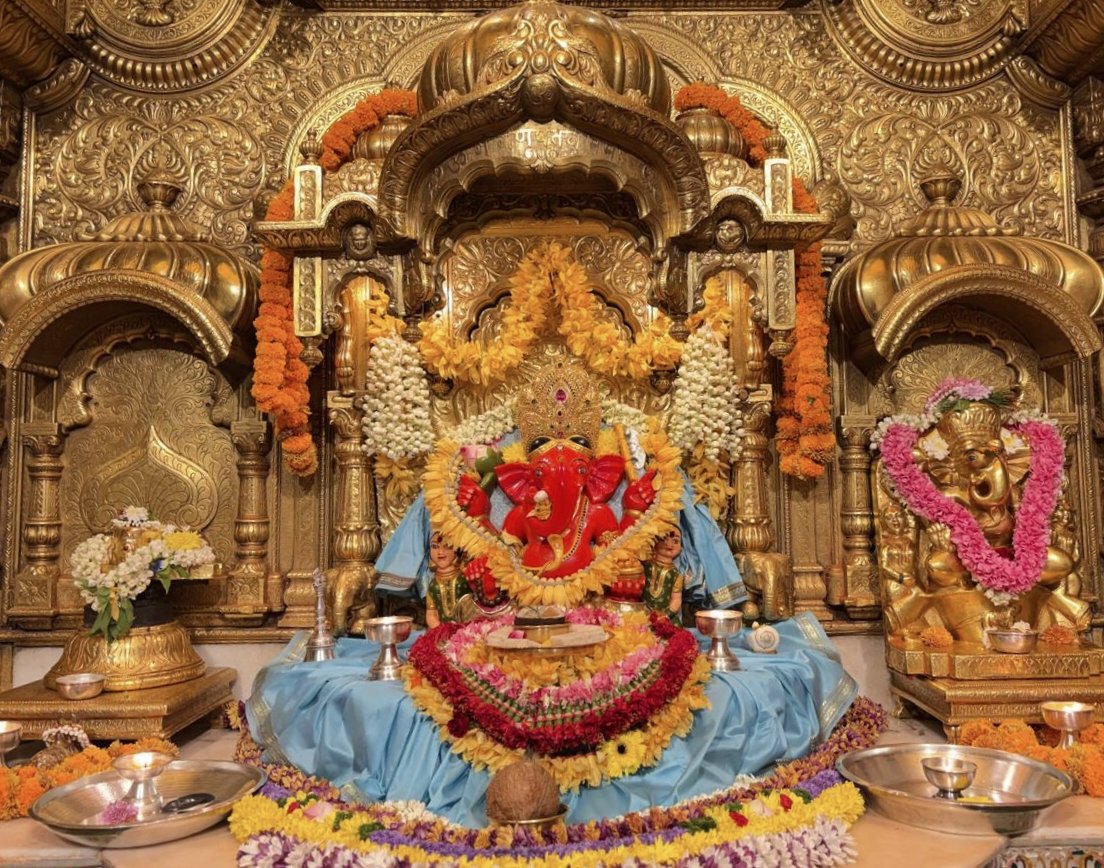 <a href="/SVTMumbai/">Shree Siddhivinayak Ganapati Temple Trust</a> ‘तूच एक शाश्वत सत्य, म्हणून आलो तुझिया दारी,
जन्मोजन्मी तुझा वास वसो अंतरात, हीच आस उरी’

ॐ गं गणपतये नमो नमः 🙏🏻🙏🏻🚩🚩

"गणपती बाप्पा मोरया"🙏🏻🙏🏻🚩🚩 

"मंगल मूर्ती मोरया" 🙏🏻🙏🏻🚩🚩