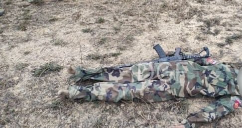 MoeSatKhinn's tweet image. 🚨 Myingyan Update: Security forces clashed with #PDF terrorists near Pyoe Kan Village today. 2 enemy bodies were recovered along with an MA-3 rifle, a 106mm rocket, drop bombs, &amp;amp; military gear.

#MyanmarFactCheck
 #Myingyan #SecurityUpdate @NUGMyanmar @ZinMarAungNUG @ZawWaiSoe4