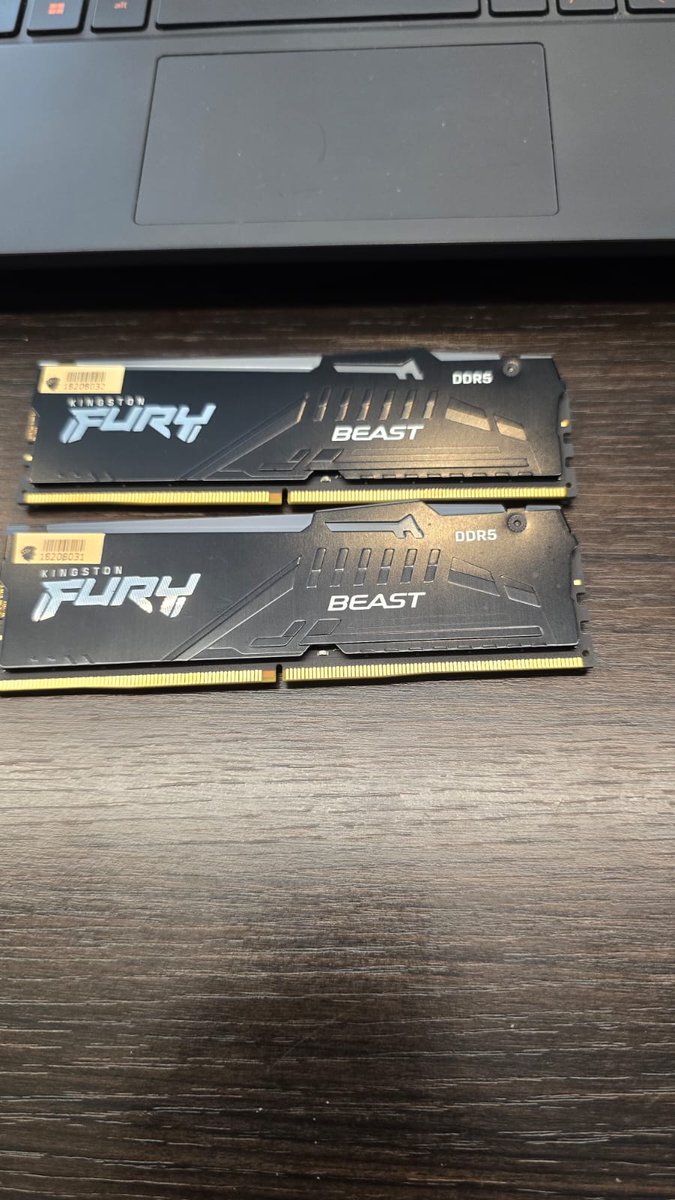 streamdojnr's tweet photo. MEMORIA RAM DDR5 64GB (2X32GB) KINGSTON 6000MTS CL40

R$ 3000,00
ENTREGO EM SP https://t.co/67f57stMYk