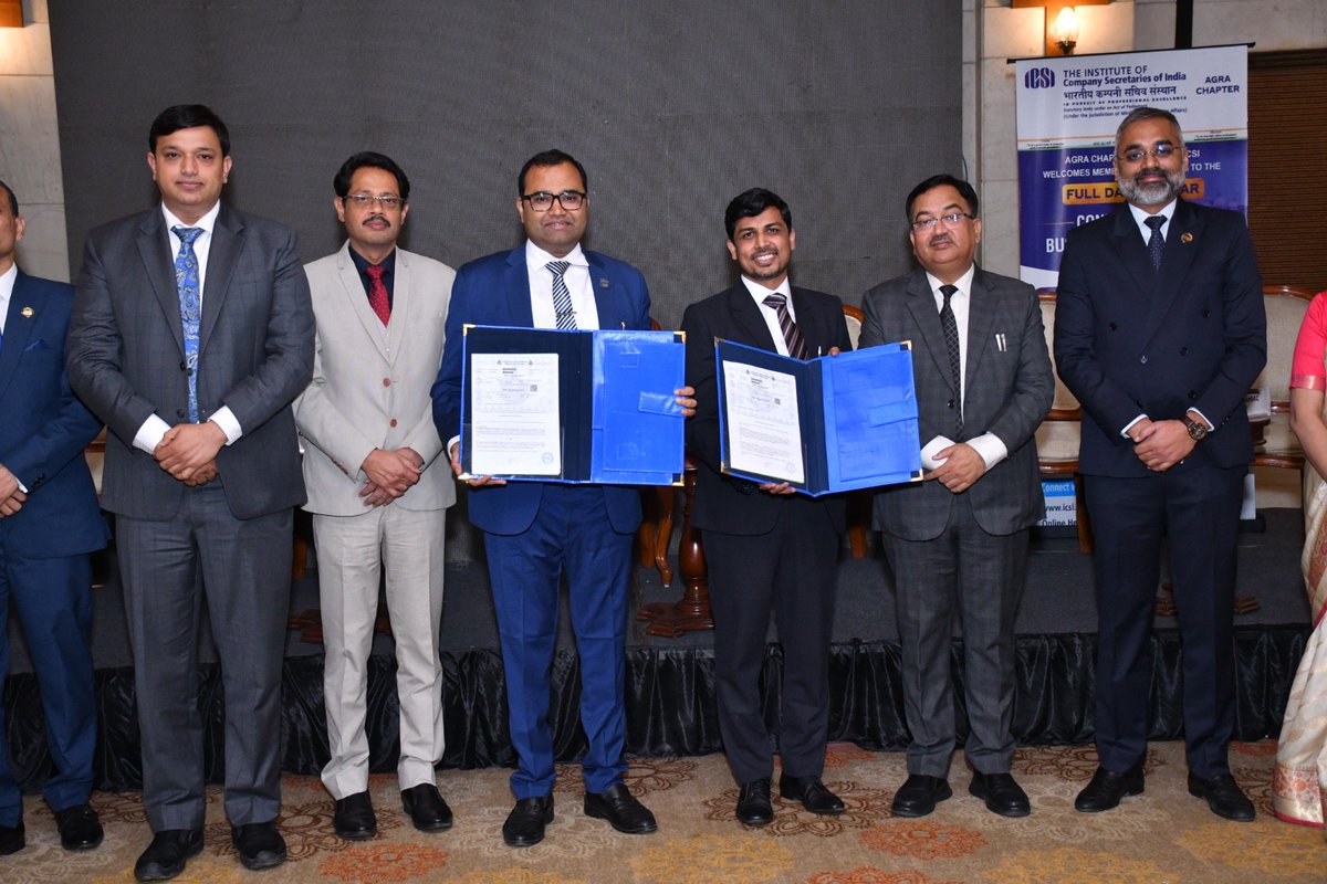 icsi_cs's tweet image. #ICSI inks MoU with M/S Konproz Tech Pvt Ltd (VIDUR AI Software) , in the presence of #CS Pawan G Chandak, President, the ICSI, and other Council Members to provide exclusive benefits of the AI Software to Company Secretaries