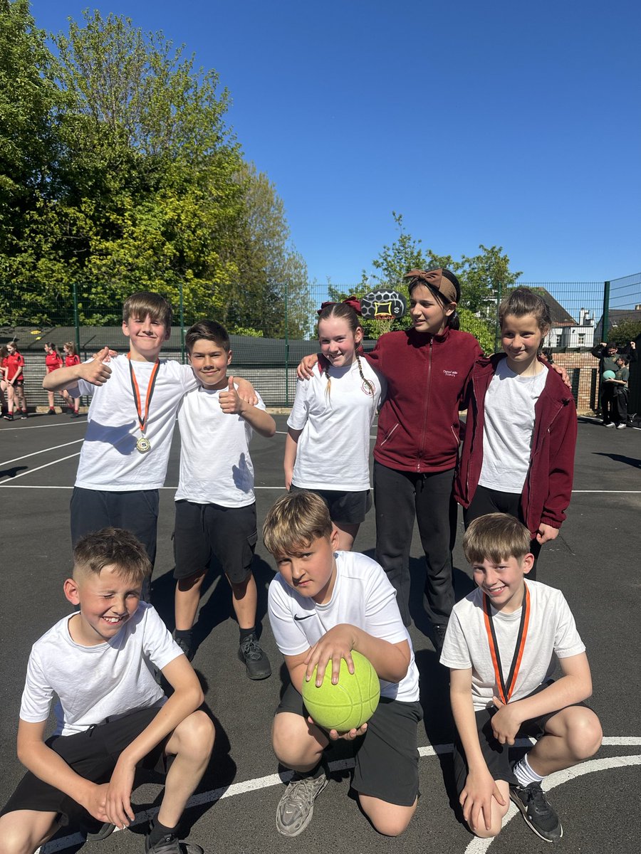 Cheam Fields Primary tweet media