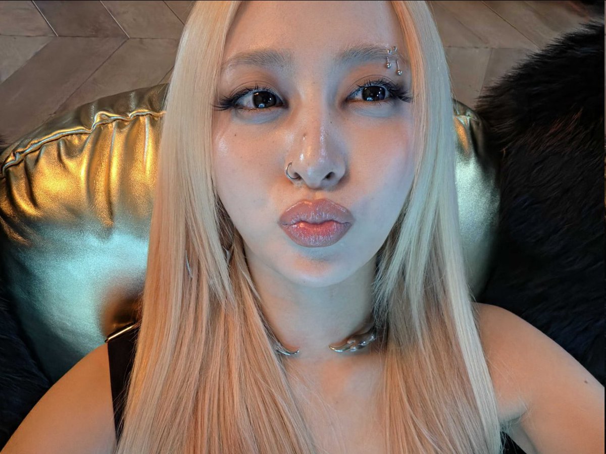 Seol tweet media