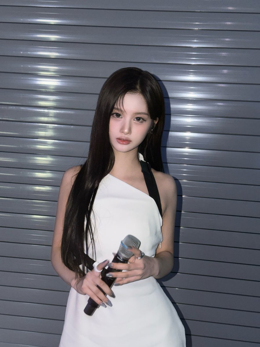 nmixx pics tweet media