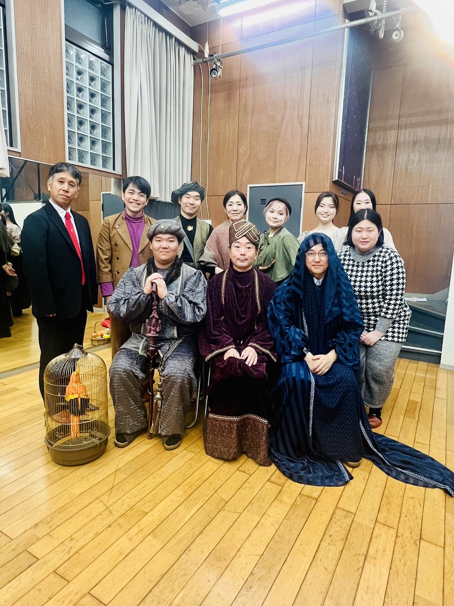 Operarts's tweet photo. 【アーツスタジオ】

オペラアーツ振興財団(小平市仲町502番地)所有の「アーツスタジオ」では、クラシックを中心に様々な団体にご利用頂いています♪

昨日は昭島市某小学校主催のメノッティ作曲オペラ「アマールと夜の訪問者」の通し稽古でした♪
当財団は全国の青少年に特上のオペラをお届けします♪ https://t.co/Ver6yi7rex
