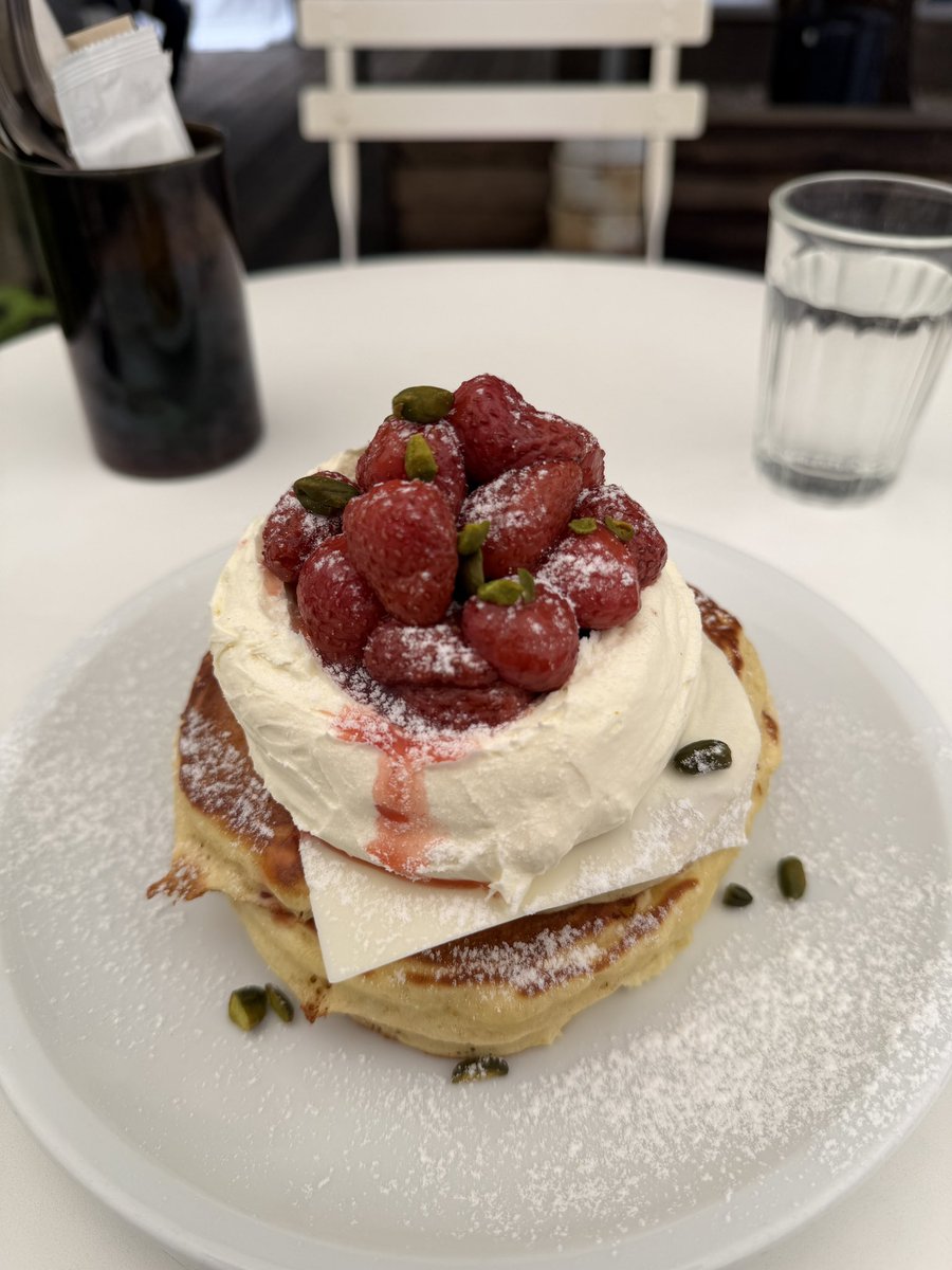 Toshi pancakes/パンケーキ、スイーツ tweet media