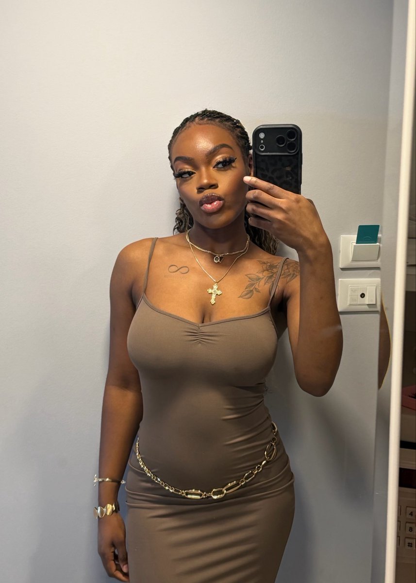 Persephoné-Ainsley tweet media