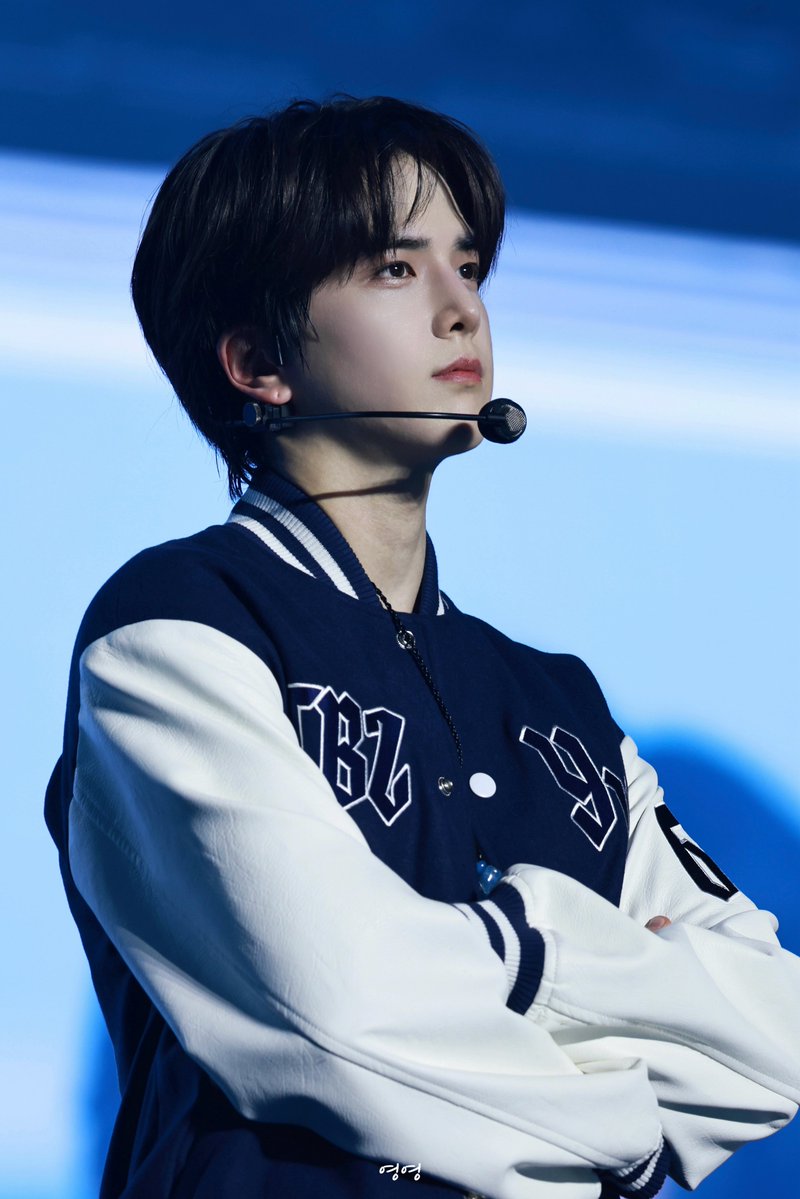 ㄱㅇㅇ tweet media