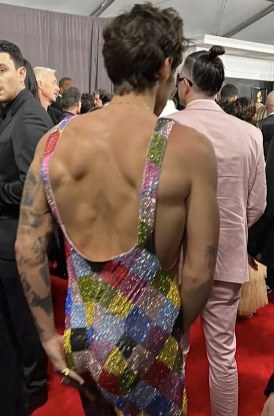 𝐕𝐚𝐥🪩ꕤ 𝐖𝐢𝐥𝐥 𝐒𝐞𝐞 𝐇𝐚𝐫𝐫𝐲 tweet media