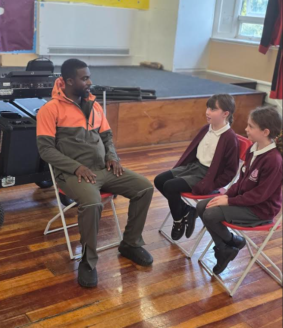 JessopPrimary's tweet photo. A GREAT BIG THANK YOU!!!   To DJ AG, for inspiring and motivating out pupils on Monday morning! Thank you for also taking questions from our journalists.  To our Jessop performers, you were magnificent! https://t.co/xLYzV0nlC0