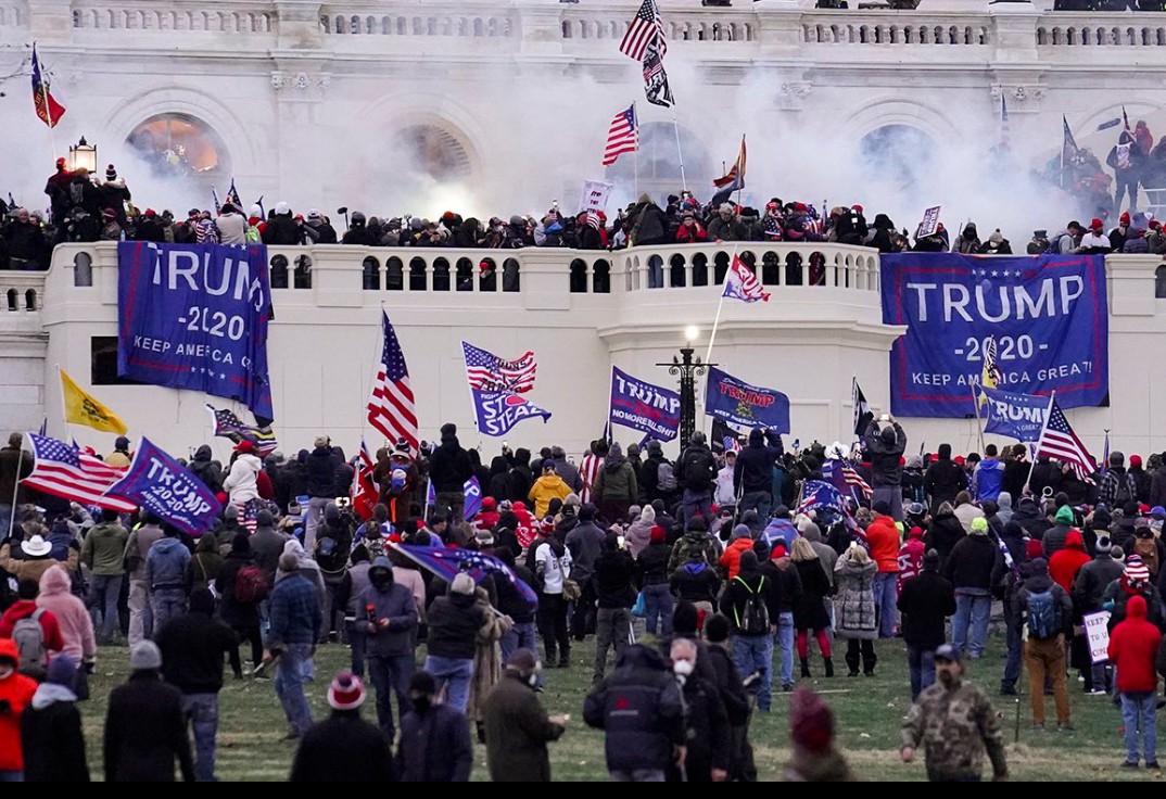 TJM714_010's tweet image. When are we going to hang this MFer for #Insurrection !!???!!!
#Exhibit1A 👇