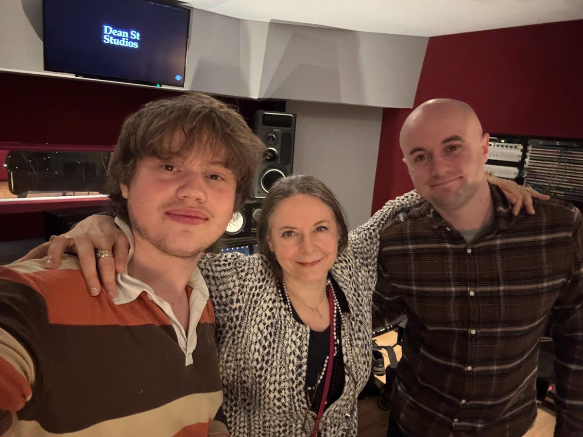 drolgathomas's tweet image. Recently I’ve been back in the studio with my brilliant sound engineers at @deanststudios for a very exciting up &amp;amp; coming project!! 

More info coming soon so keep your eyes peeled…

👀👍🏻🎹🎵🎼🎶

#olgathomascomposer #olgathomas #composer