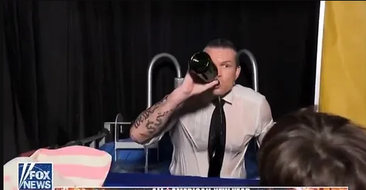 OhmsLaw78's tweet image. Semper Flu: Petulant Pete Declares War On Antibodies open.substack.com/pub/johnfugels… 
#USNews #NowReading #CurrentEvents #Discussion #Commentary #Politics #FoxNews host #PeteHegseth #USmilitary #FluVaccine #Trump #WhiteSupremacy #MarineCorps #history #dumbguy #racism #misogyny #MyPillow