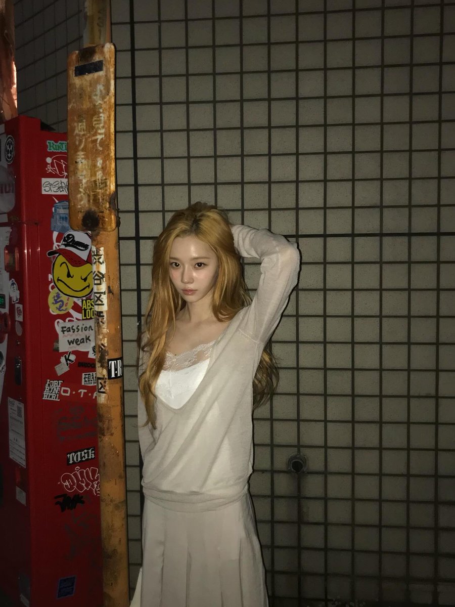 취향의 윈터 tweet media