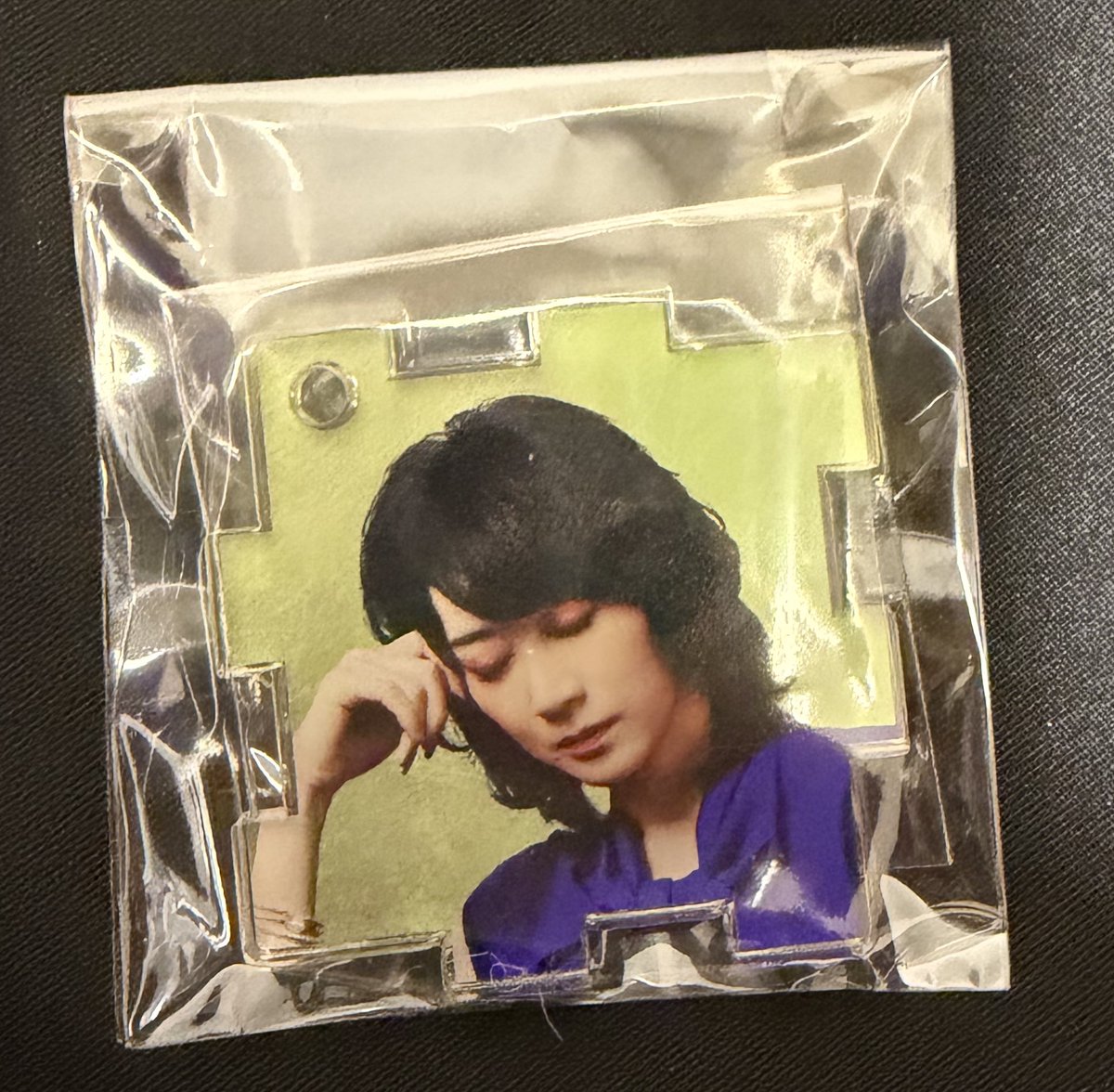 emaeman625's tweet photo. @takoyaki_ikayo 夜分失礼致します。
画像の凰稀さんと、お持ちの天華さんを交換いただけませんでしょうか。25日夜または26日希望です。
ご検討いただけますと幸いです。
よろしくお願いいたします。 https://t.co/oQCEH8Er9k