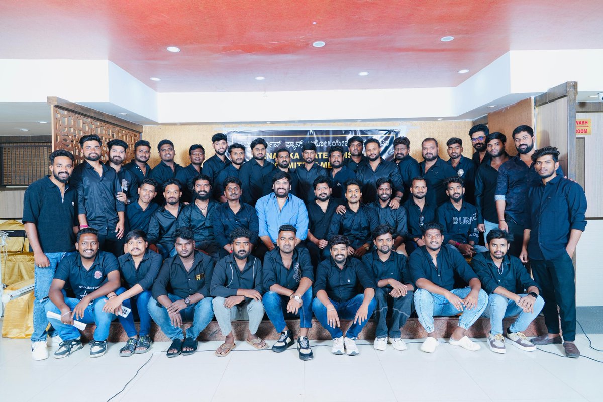 Allu Arjun Fans Association tweet media