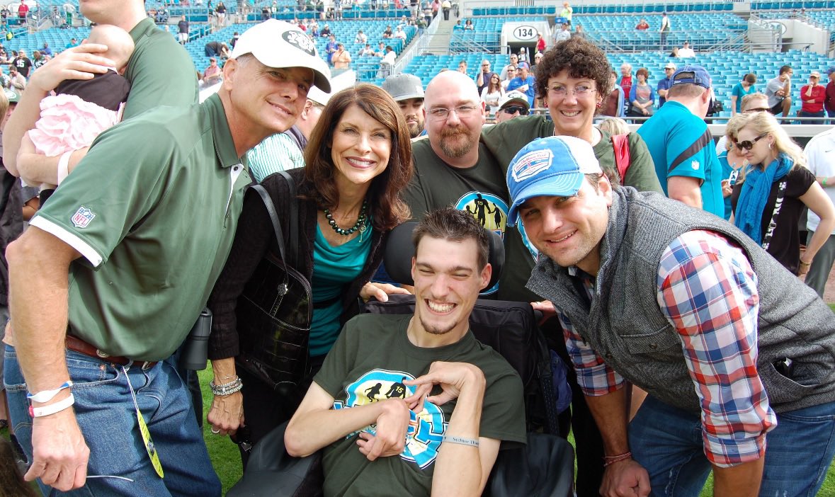 Tim Tebow Foundation tweet media