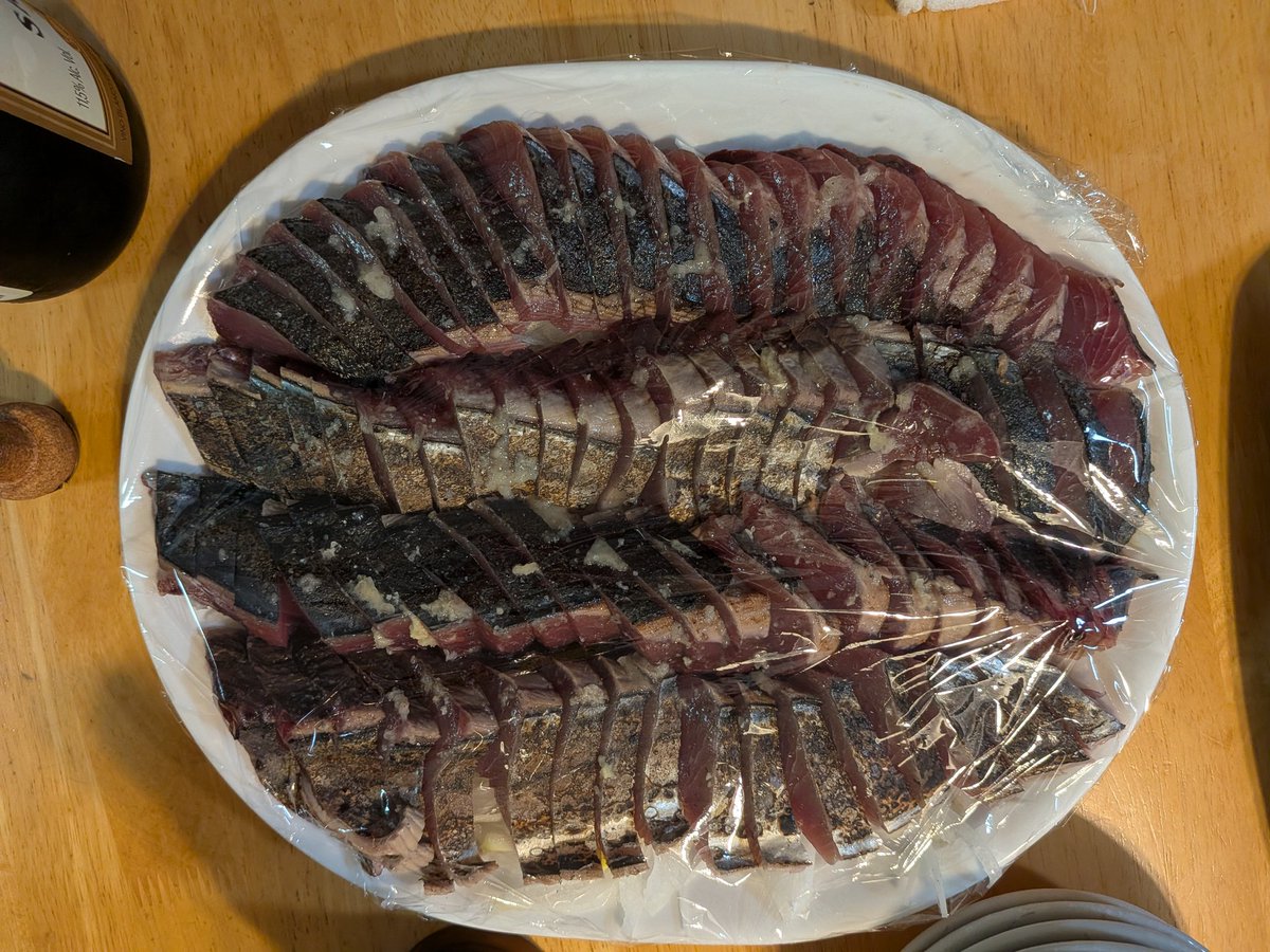 ヨッシー tweet media