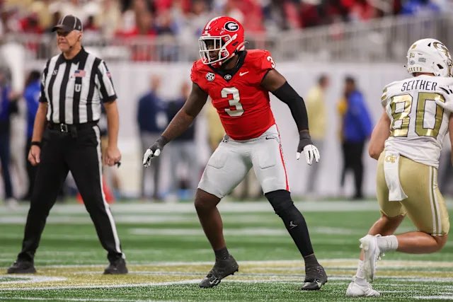 SleeperColts's tweet image. In @nfldraftscout’s latest day two mock draft he has the #Colts selecting:

2.47 | LB CJ Allen (Georgia)

3.78 | Edge Jaishawn Barham (Michigan)

Would you be happy with this? 🤔
