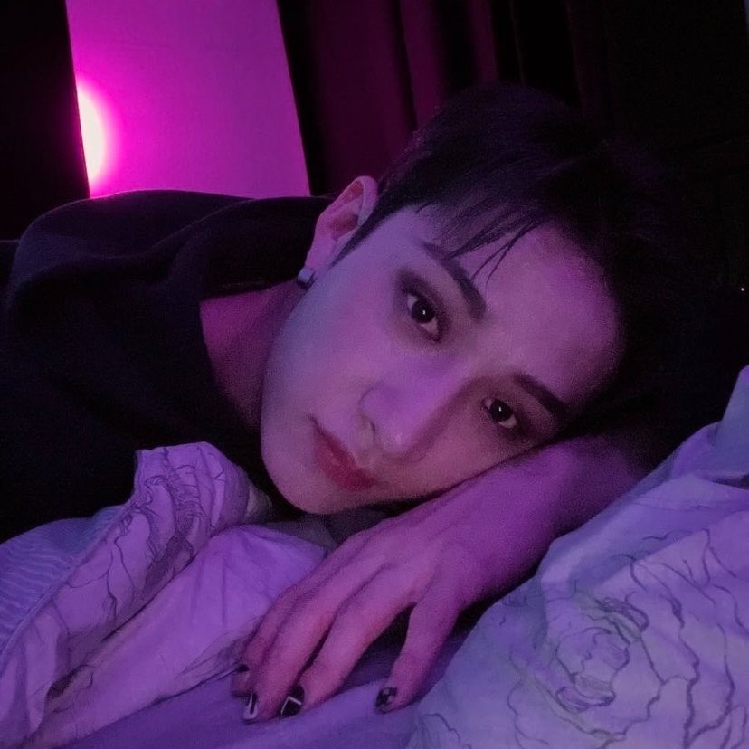 justnabi__'s tweet image. same sheets (i wish) 

#stayselcaday #ssd #staytwt #bangchan #방찬 #straykids