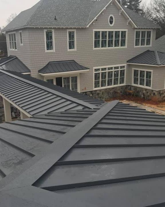 CLTroofer's tweet photo. That “fixed” leak keeps coming back? A #roof installer in #Charlotte NC and #IndianLand SC focuses on the root cause, not quick patches.

Learn more below on how to stop repeat leaks for good:
https://t.co/z8LjkGL2iY https://t.co/GfC025USUo