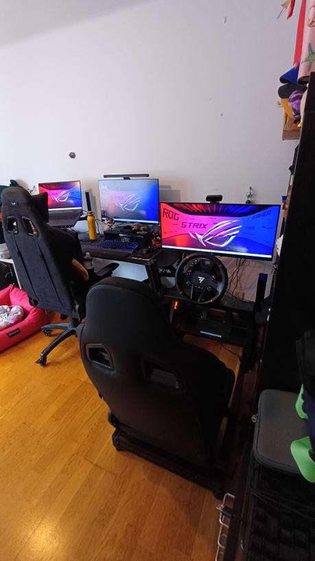 Thrustmaster Official tweet media