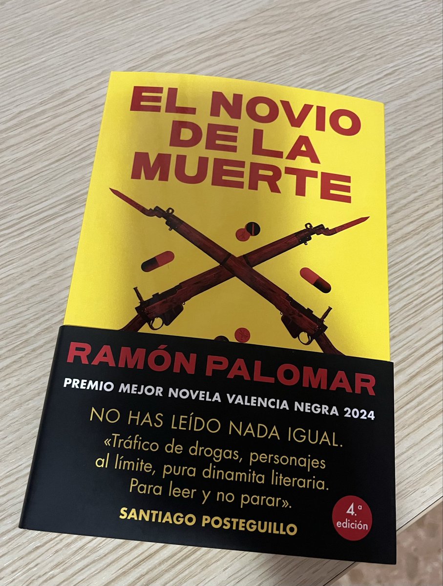 RaulRse70's tweet photo. @Ramon_Palomar muchas gracias por la dedicatoria de esta mañana, espero disfrutar de la lectura… por cierto sin la dichosa IA imposible de entender tu letra 😂😂. 
Un saludo !! https://t.co/uVJsXp5d44
