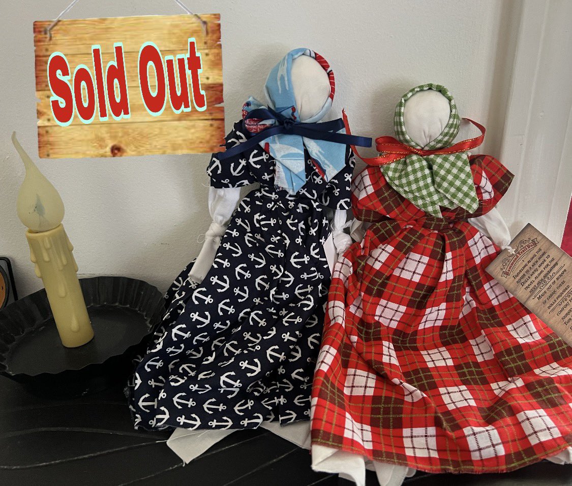 Hammondtraildol's tweet photo. These two #Hammond #Dolls are no longer available. They sold out today! There are other styles available. Thank you #Hammondtraildolls #deardebrafashiondesigns https://t.co/A7A2p2fHQU