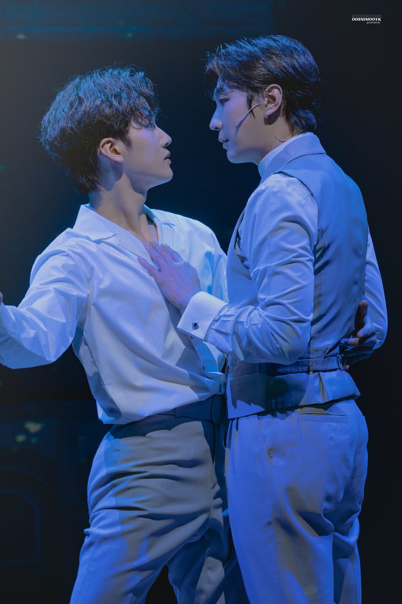 260424 디아길레프
'네가 있는 밤'

디아길레프 , 조성윤
니진스키 , 박준형