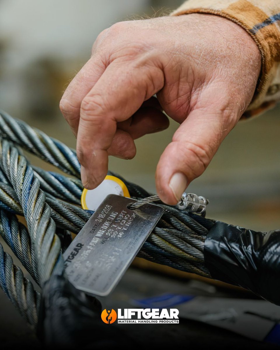Liftgearusa's tweet image. Braided wire rope sling, built by hand by liftgear professionals.This Braided sling has a WLL of over 100K LBS
Liftgear.com

#wirerope #rigging #LIFTGEAR