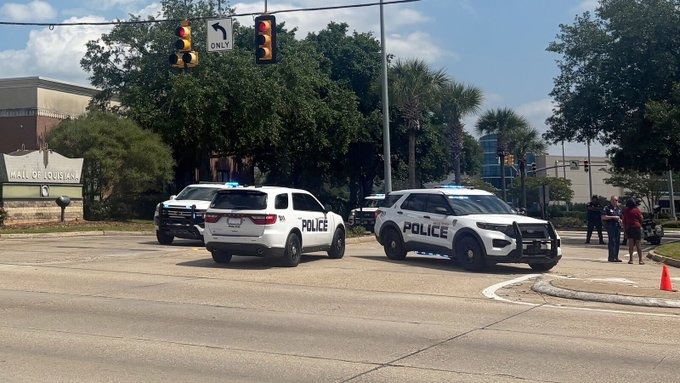 #FBI #Mossad #Counterintelligence 1 Killed and 5 Injured as Shooting Erupts at Mall in Louisiana - NYT  In my "crazy" opinion, this latest Louisiana shooting may be the response that my dear imaginary friend Mr. Elkind provided to my questions: Are these two things indeed related? Wo da u zink, Mr. Elkind?  Do not confuse Mr. Elkind with Mr. Elkins, of the Pinetree variety: they are the distinct entities, although possibly related, something like the author and his creation, so to speak. "No, ziz iz not az!", screams Mr. Elkind. "It is the Baton Rouge!" My interpretation of this response: "It is the Red Stick! It's the Russkies!" I doubt it, although this type of the mutual protective maskin