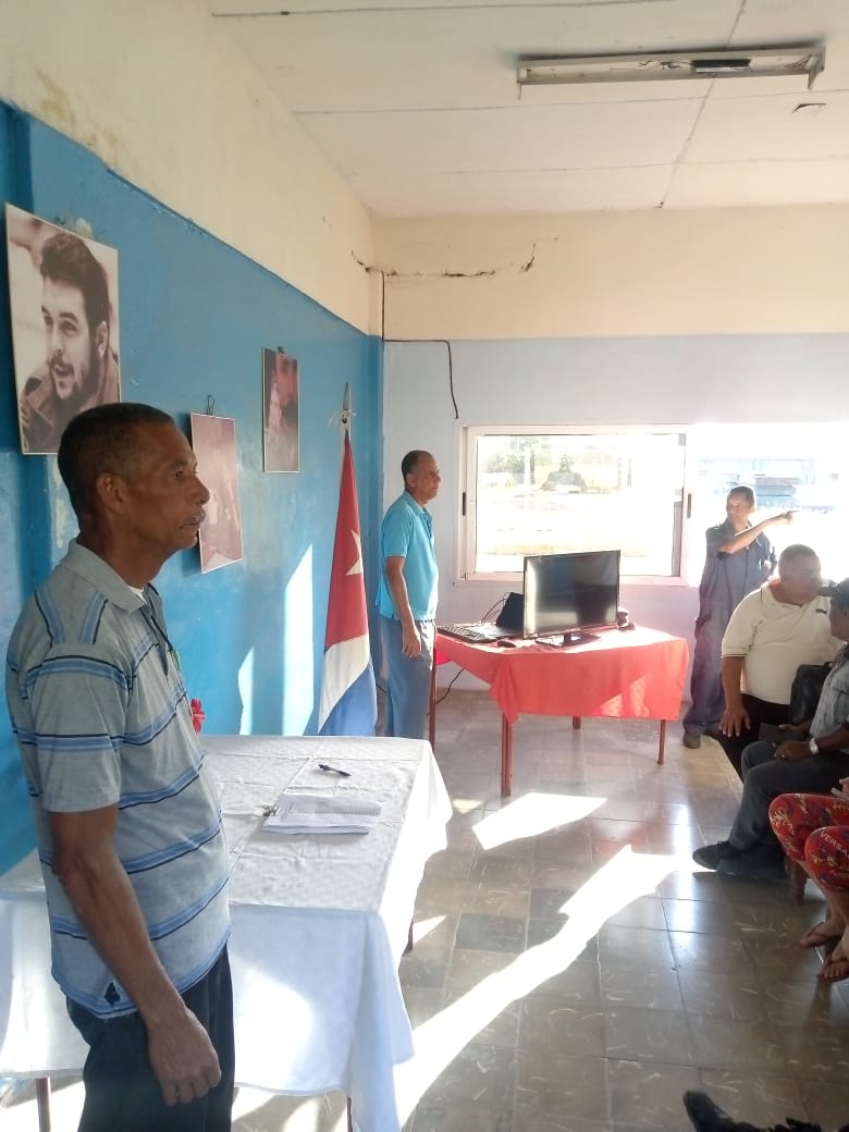 Empresa del Papel CUBAPEL tweet media
