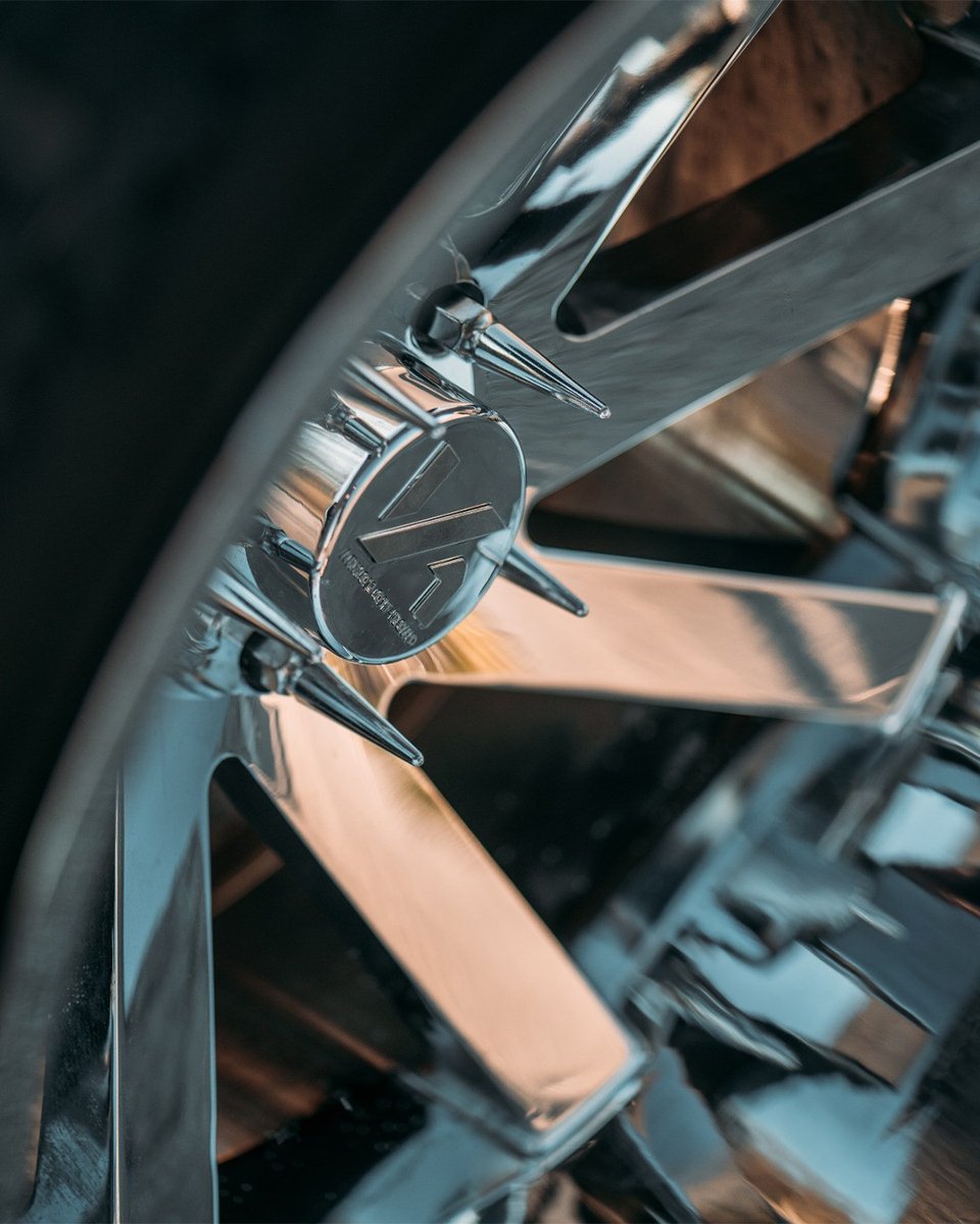 customoffsets's tweet image. Who said you can't improve upon the original design?

#customOffsets #bronco #classicTrucks