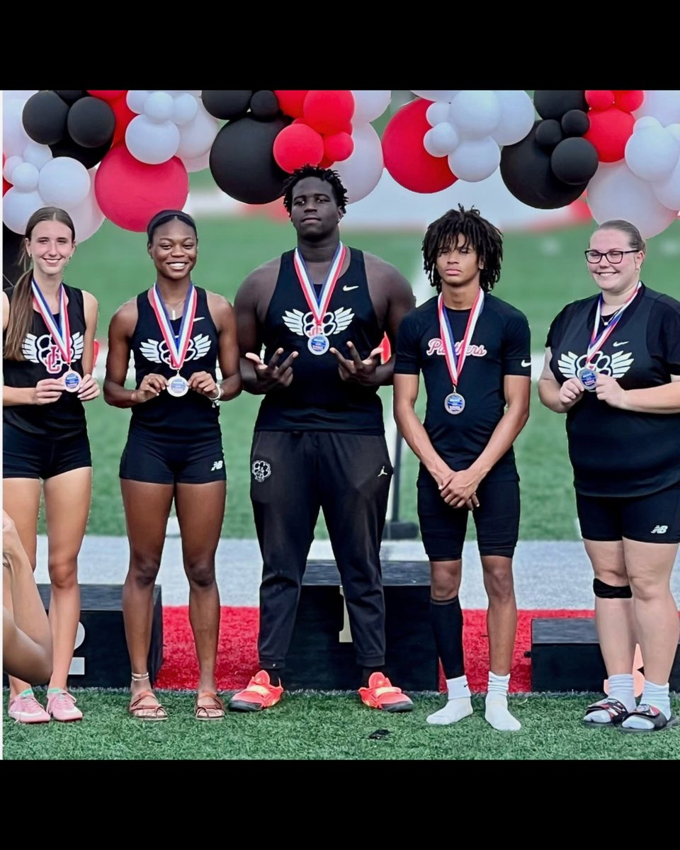JCPantherAth's tweet photo. 🔴Headed to STATE SECTIONALS in 18 EVENTS!
🔴REGION CHAMPIONS in 7 EVENTS!
🔴REGION RUNNER UP IN 4 EVENTS!
Way to go JAXCO T&amp;F!
 #ProudtobeJC https://t.co/KKefVu36Zg