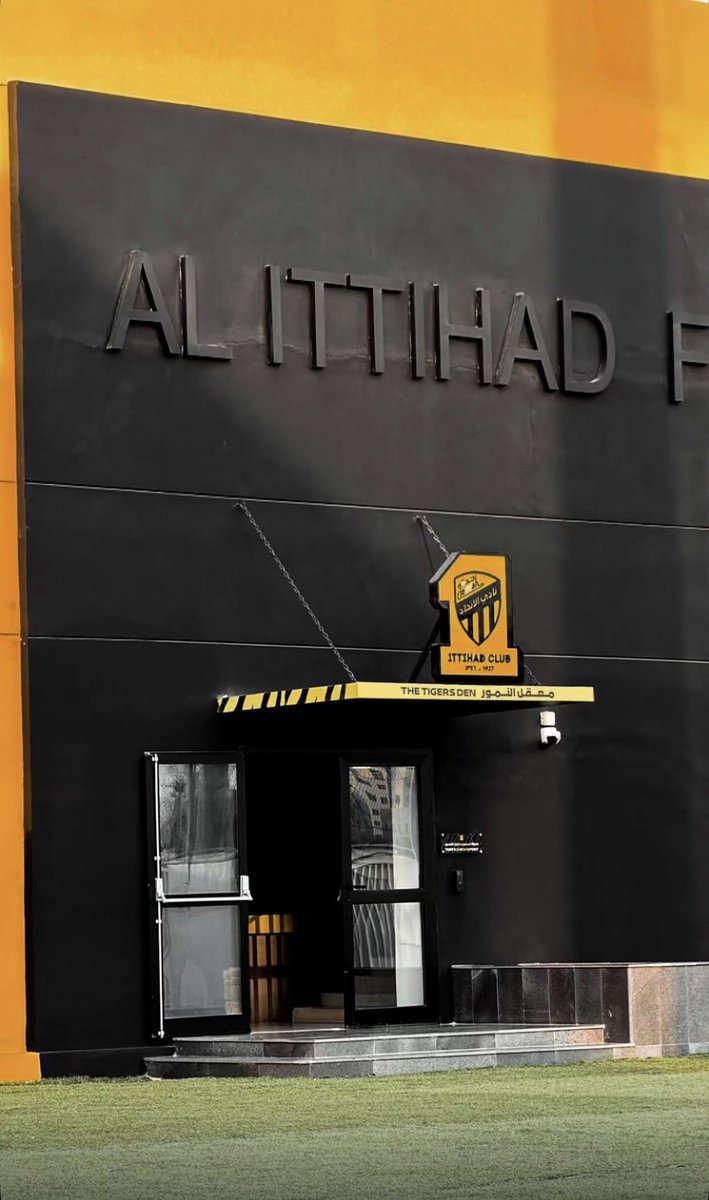 ITTI MANIA - اتي مانيا tweet media