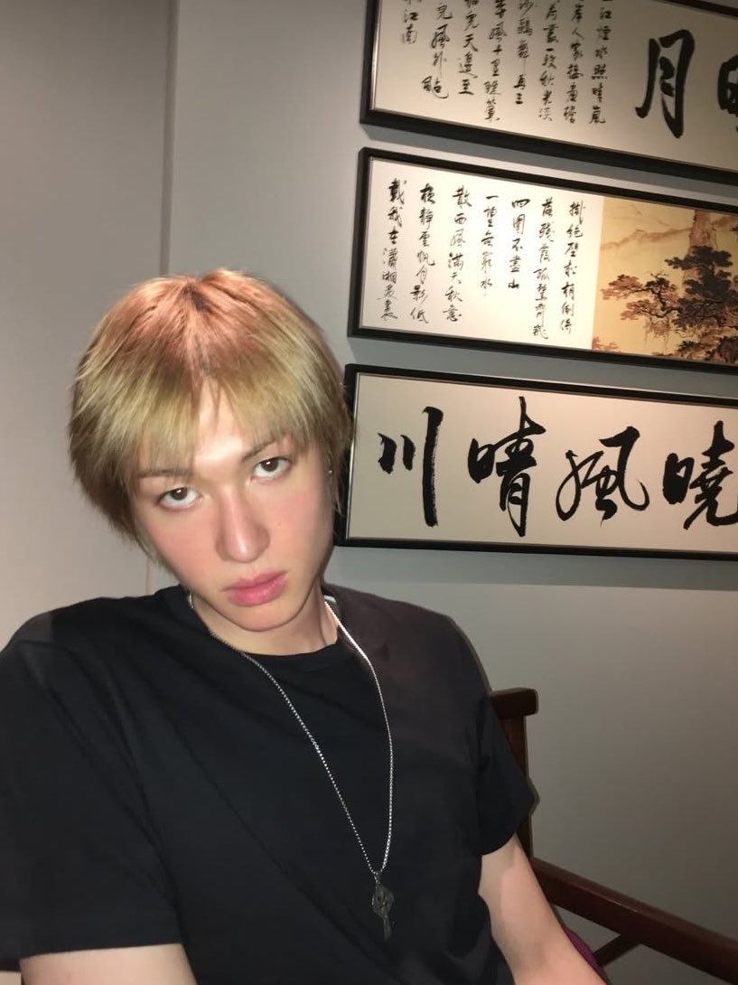 flo ‎ꫂ᭪݁ is RED tweet media