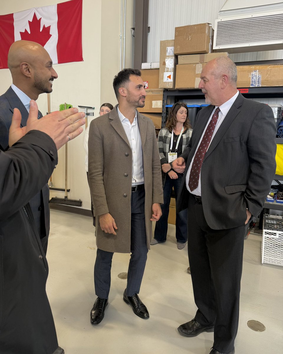 Sflecce's tweet image. We are supercharging Northern Ontario's economy by fast-tracking the Red Lake Transmission Line and launching a new Northern Hydro Program securing 1,000 MW of reliable power.

Together, these investments will create 5,800 jobs and generate $830 million to Canada's GDP.

In true