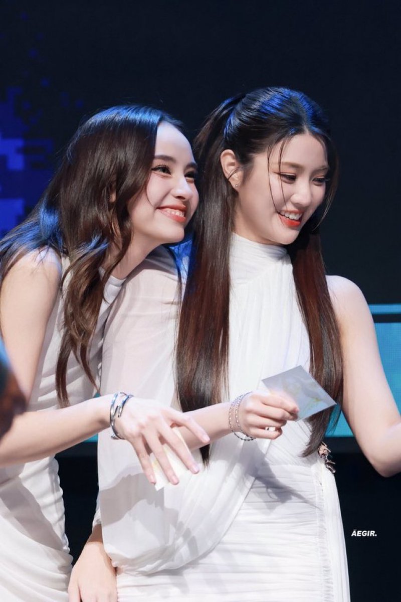 แม่มือสองของยัยอลิน(แม่เชอรี่) tweet media