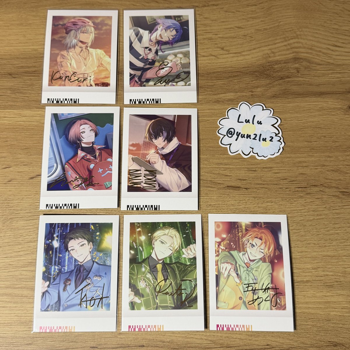 yun2lu2's tweet photo. 【交換/譲渡】エイトリ 18TRIP ぱしゃこれ 

【求】凪･琉衣･糖衣or定価(＋送料)

【譲】
☆添･雪風･礼光･👑あく太･👑季肋･宗氏･☆七基･☆潮･👑千弥･👑幾成･👑來人･👑太緒･夜鷹･👑子タろ

👑=箔押し(画像4枚目)
☆は纏めてのお取引最優先
✧前弾⇄今弾◎ https://t.co/cwEuqFvafL