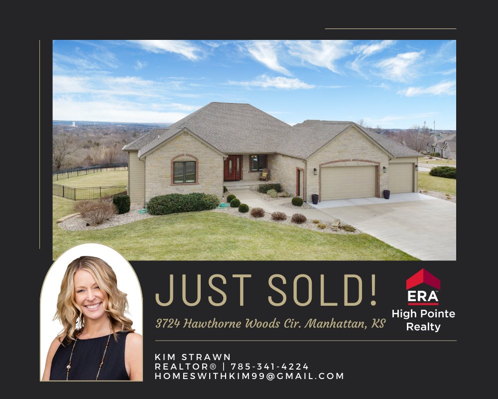 ERAManhattan's tweet image. SOLD! 🎉 Another successful sale wrapped up by Kim Strawn, Realtor at ERA High Pointe Realty. #sold #justsold #closingday #ERAHighPointeRealty #teamhighpointe #realestate #RealEstateSuccess