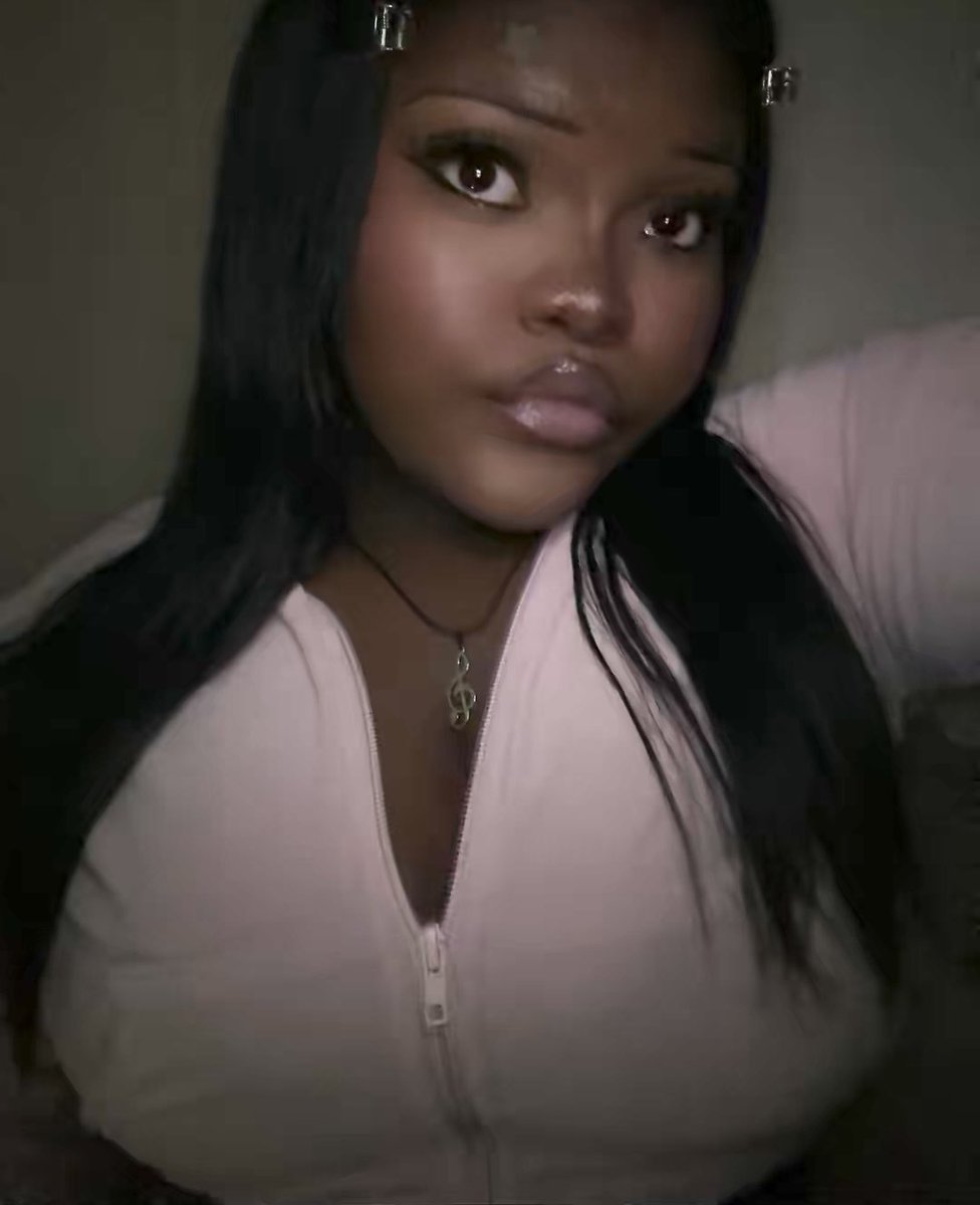 gia aa ꩜ AÇAÍ SOTY tweet media