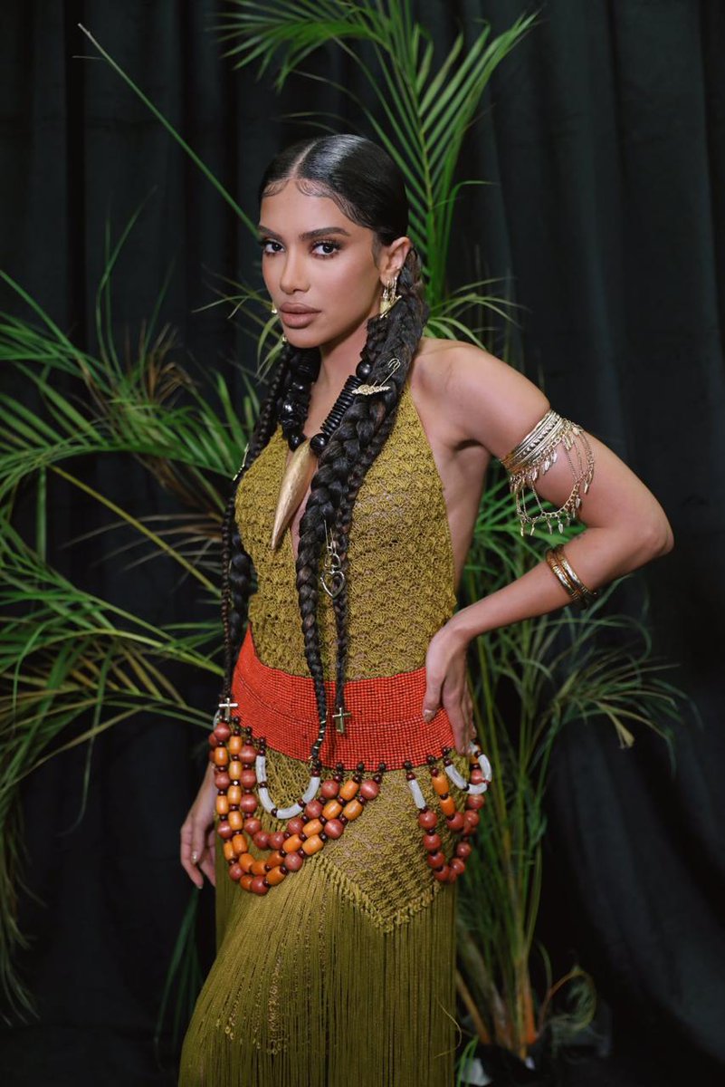 QG da Anitta (@qgdaanitta) on Twitter photo 