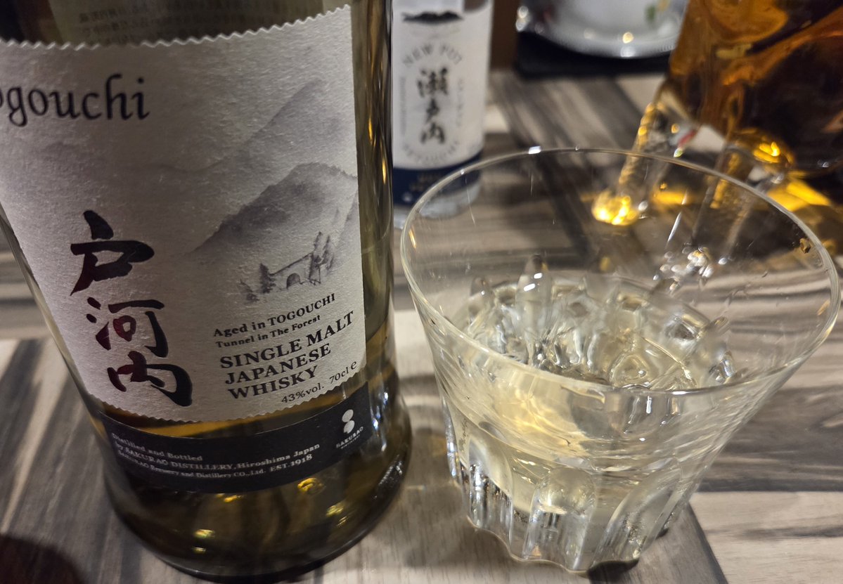 なっくらー tweet media