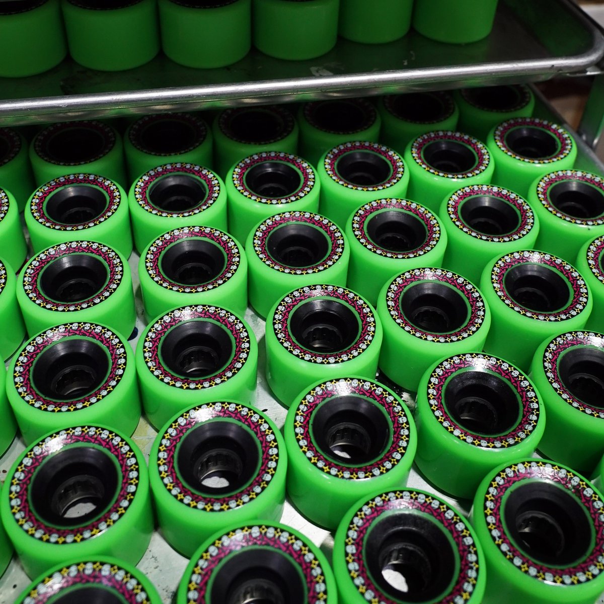 BONES WHEELS tweet media