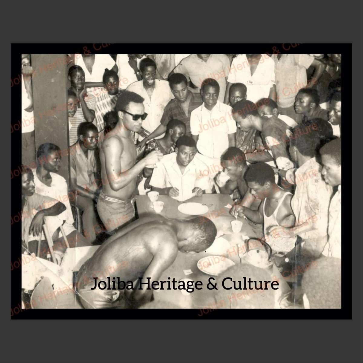 nwoko_greg62705's tweet photo. 1968 : The Hot Tea Competition, Yaba Tech:

This was a competition initially organised by the League of Gentlemen (LOG) a campus club at the Yaba College of Technology, Lagos.

Yaba tech student, Sammy Oruke was helped to the bathroom after he collapsed, but not before being https://t.co/cdCBZ8403w