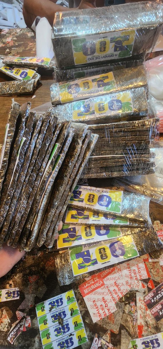 MACONHAS DO RIO oficial tweet media