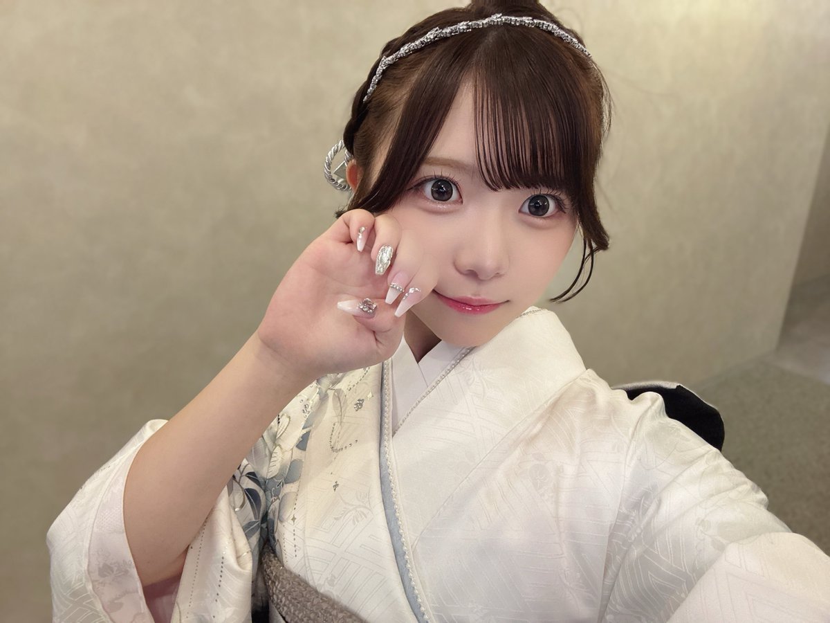 白瀬 由佳 tweet media