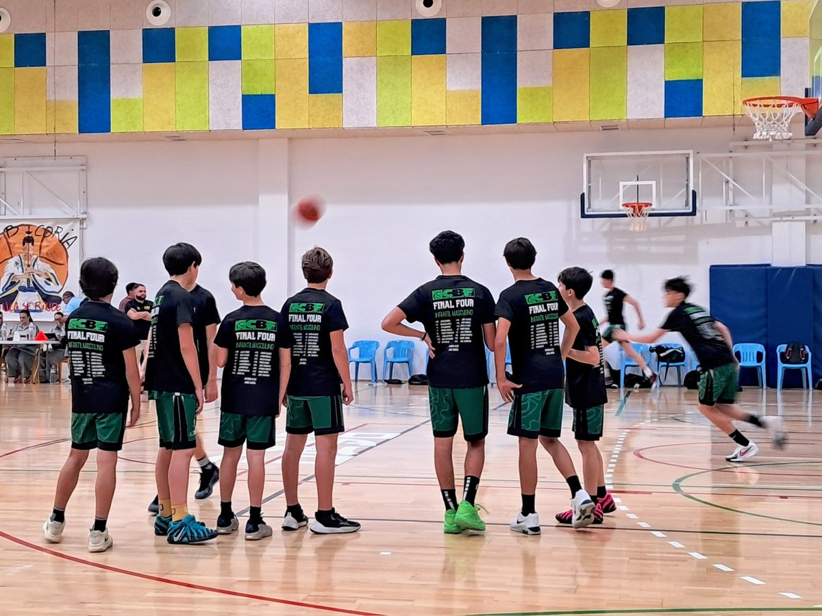 sanchezbarbudo's tweet photo. Final Four Infantil Masc @CBFresas #OrgullosasdeserdelCBFRESAS https://t.co/B8sJil9Vzn