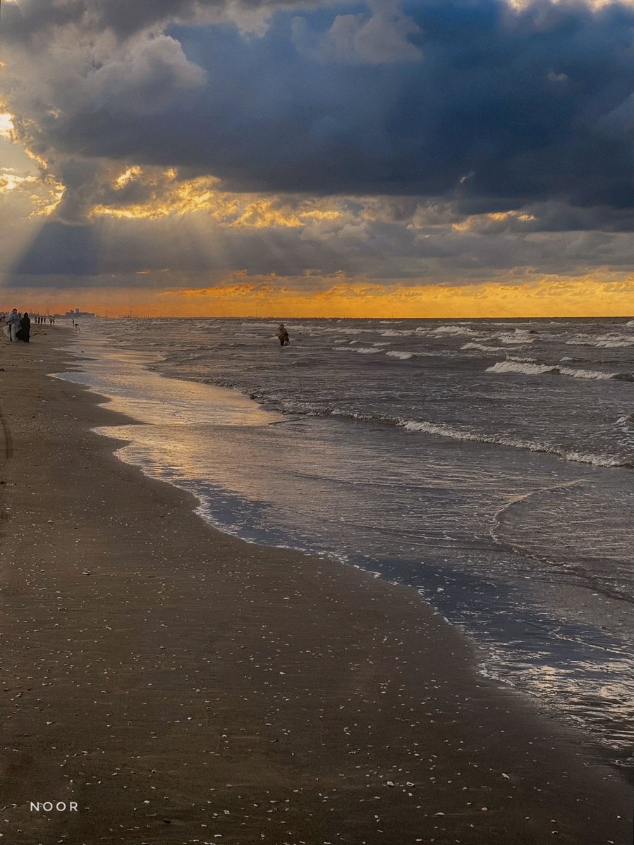 Noor_Mohamed_4's tweet image. #Sea #Ocean #Sunset #OceanSunset #SeaSunset 🌅🌊